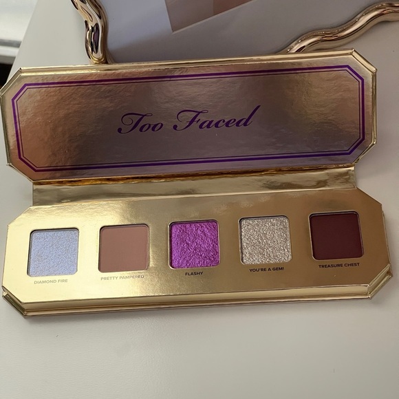 TOO FACED Eyeshadow Palette You're A Gem - Purple and Silver - Picture 8 of 12